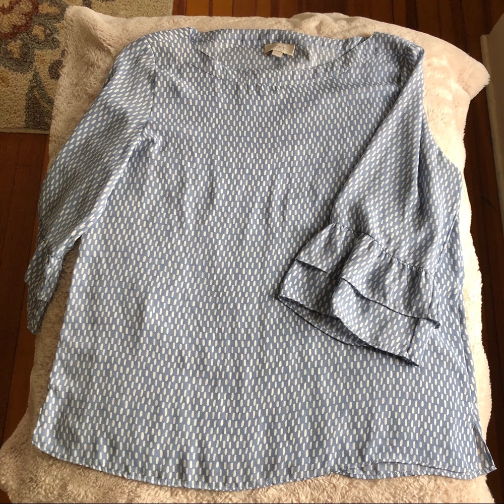 *FINAL SALE** Flowy LOFT blouse